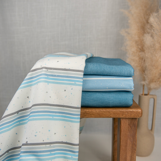 Bio French Terry | Wintertraum Retro Stripes blau