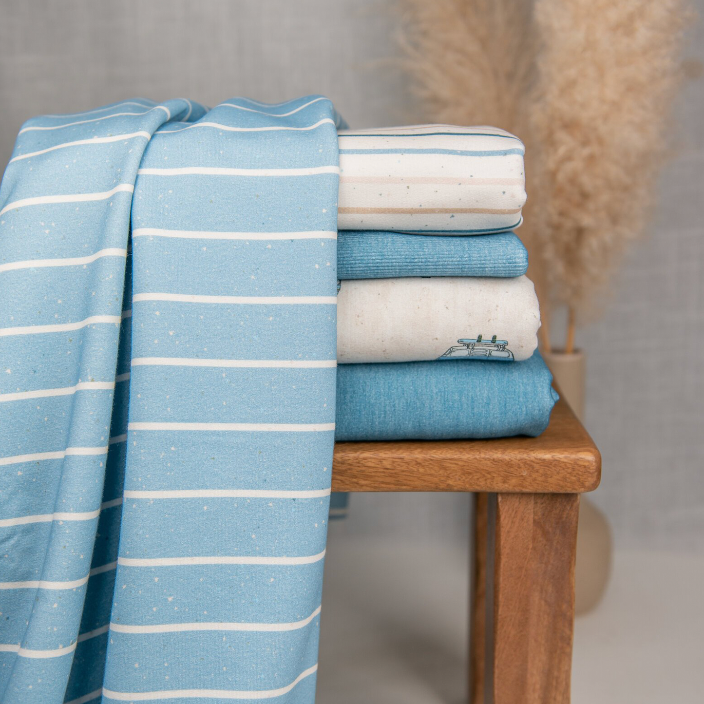 Bio French Terry | Wintertraum Streifen auf blau